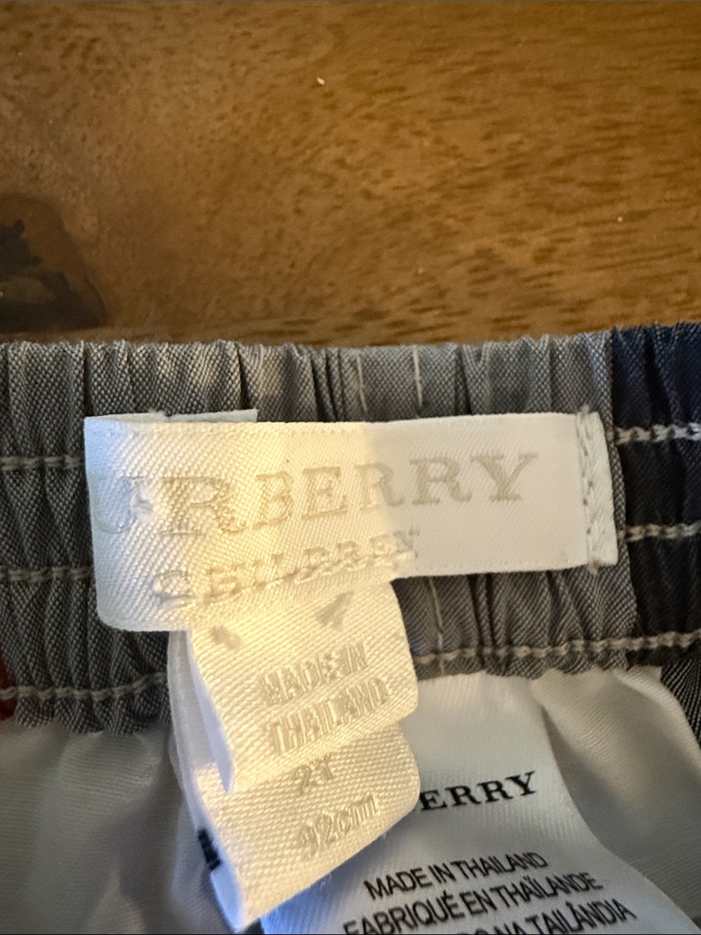 Burberry Boys Plaid Swim Trunks in Navy, White & Red Stripe like new! - Picture 3 of 3